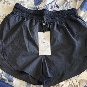 lululemon athletica step out short